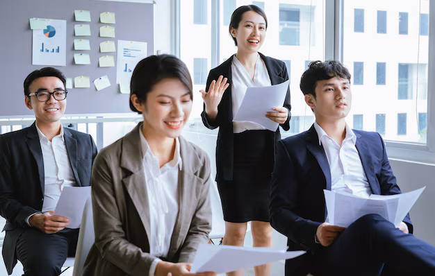 你會「讀空氣」嗎？謝馨慧：讀出客戶的弦外之音，成功拿下 10 年長期合約！